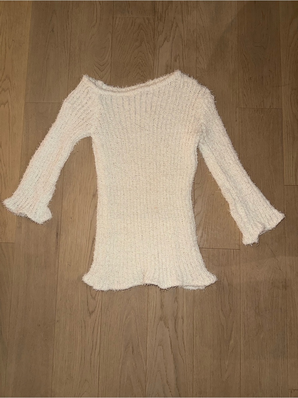 Soft Knit Women's Cream Sweater - Elegant Ribbed Design